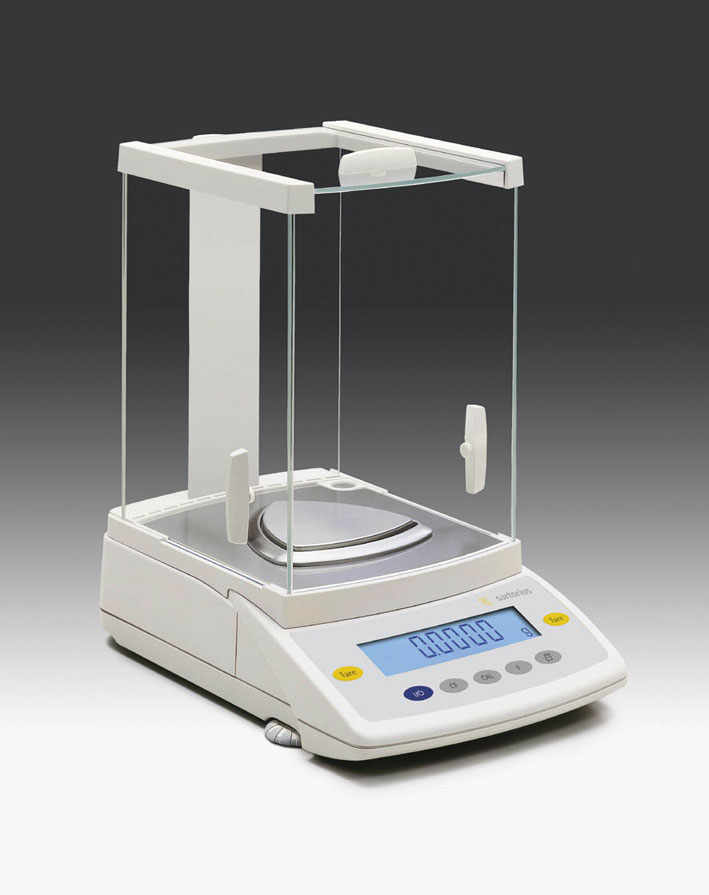 <p>Balanza con caja</p>
